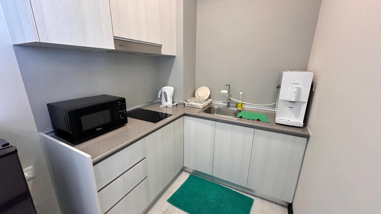 Sea&Pool View Stunning Homestay, Wifi, Netflix Near Malls, Jetty, Convenient Stores Кота Кинабалу Екстериор снимка